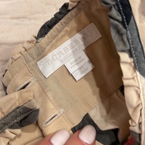 Dress - Picture 2 of 2